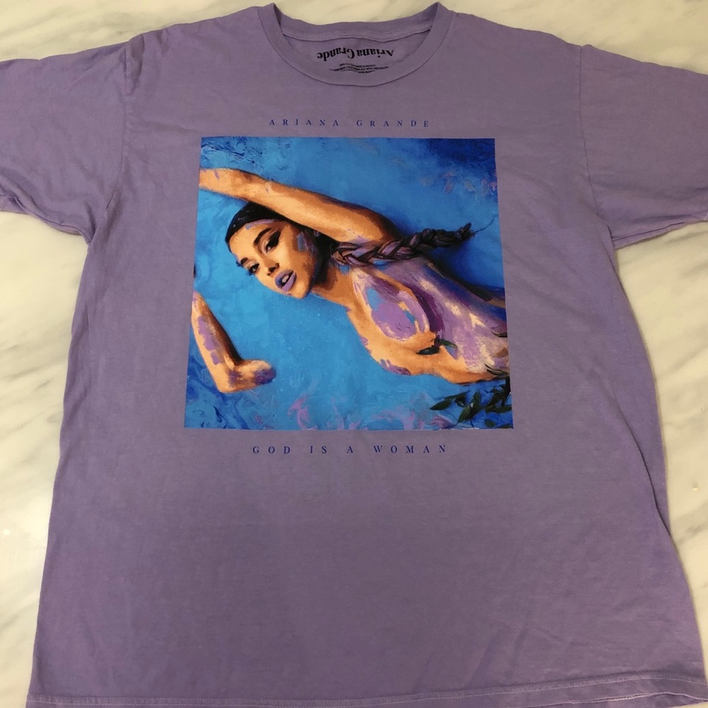 ❌SOLD❌ Ariana Grande GIAW T-shirt